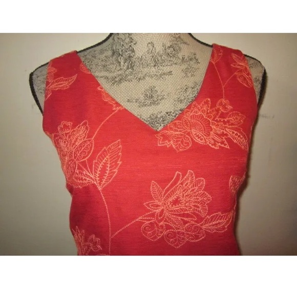 100% Silk Tommy Bahama Embroidered Sleeveless Top - Picture 8 of 8